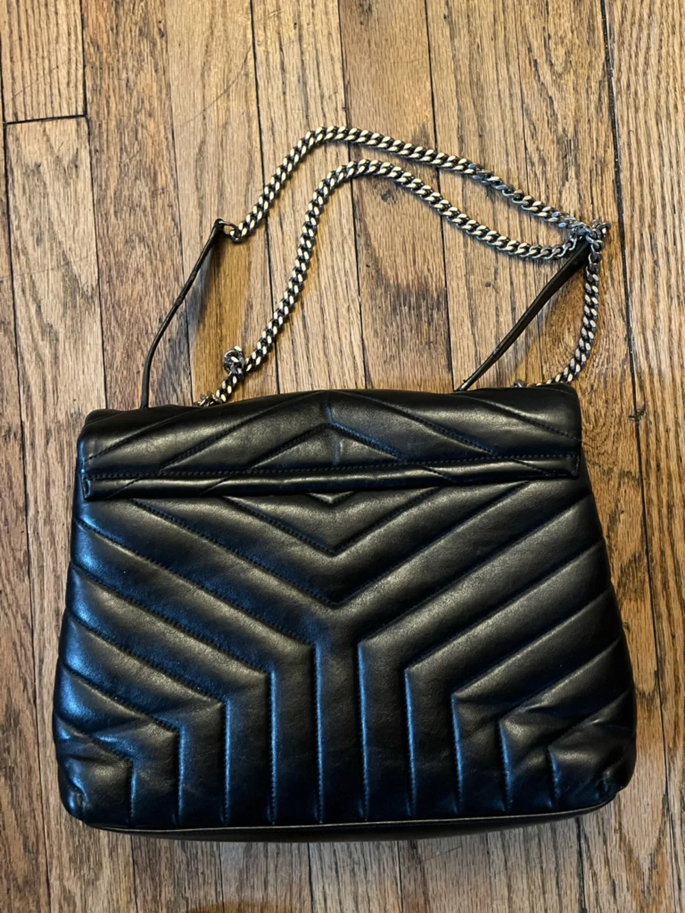 Saint Laurent Black Quilted Chevron Leather Shoulder Bag with Silver YSL Logo - Picture 3 of 8